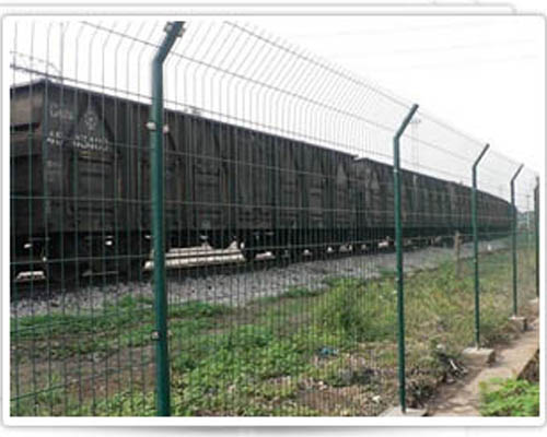 公路護(hù)欄網(wǎng)